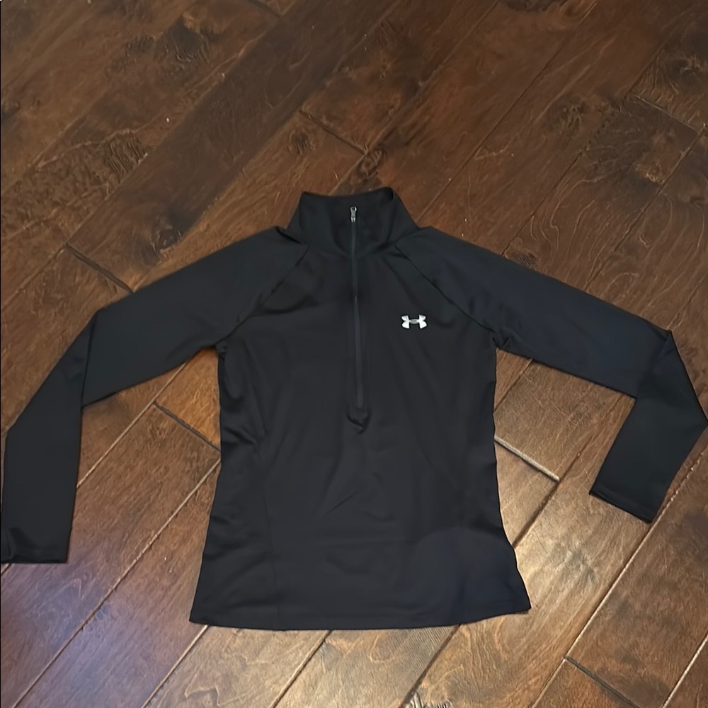 Under Armour Women's Black Long Sleeve Top